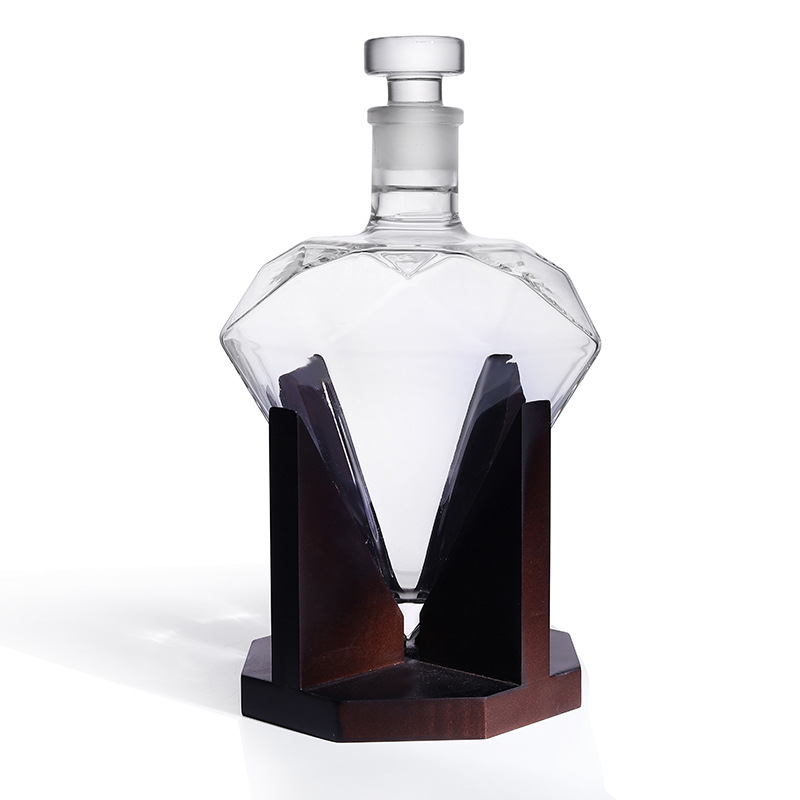 Diamond-Cut Whiskey Decanter 8 - Glass Decanter Whiskey recension och pris