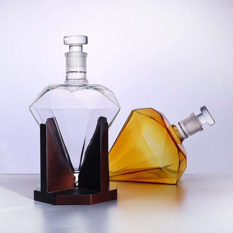 Diamond-Cut Whiskey Decanter 8 - Glass Decanter Whiskey recension och pris