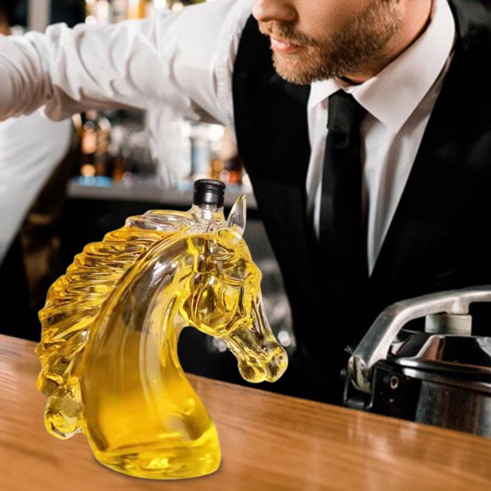 Whiskey Bottle Engraved Horse  - Glass Decanter Whiskey recension och pris