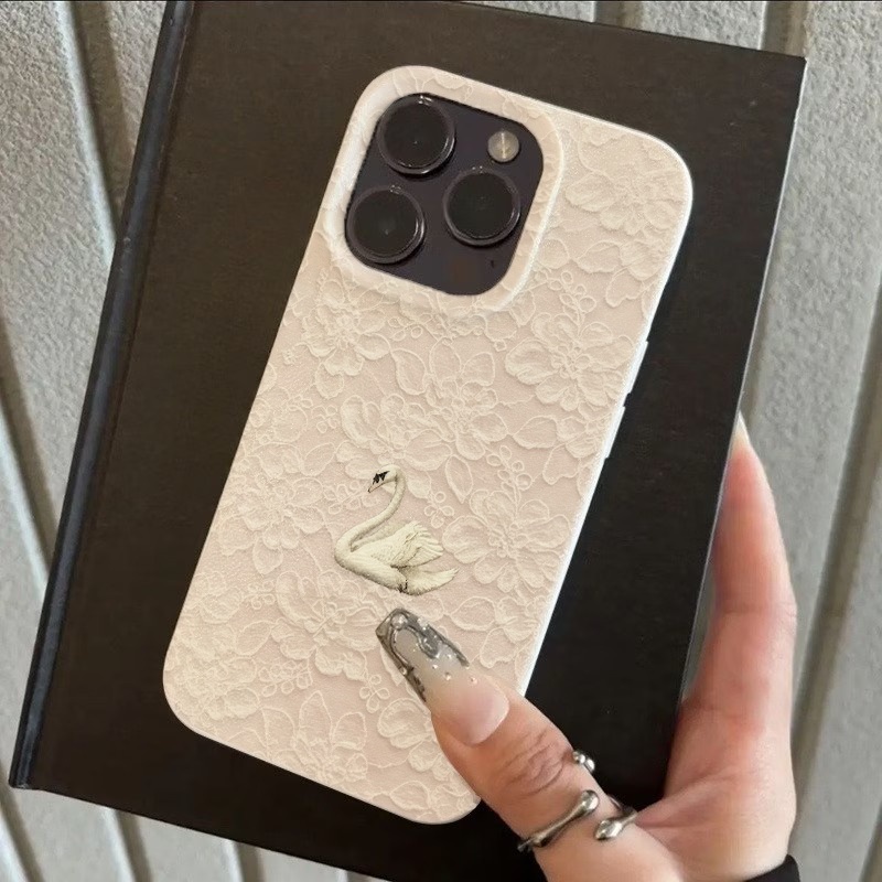 Lace Swan Pattern Lychee Textu - Apple Iphone 15 Pro Max recension och pris