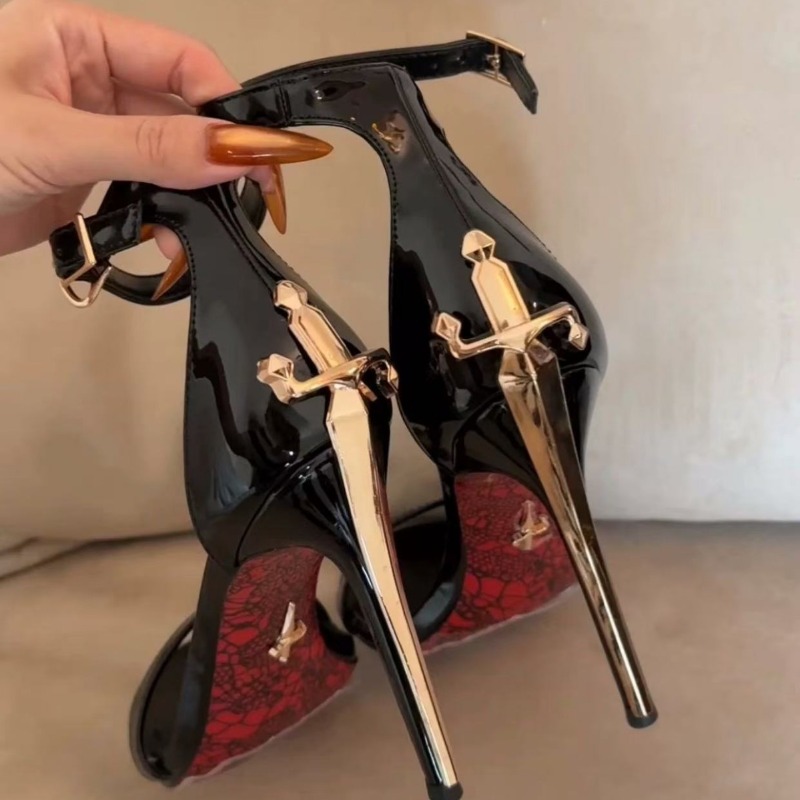 Luxury Women's Sandals French  - Luxury Lifestyle Shoes recension och pris